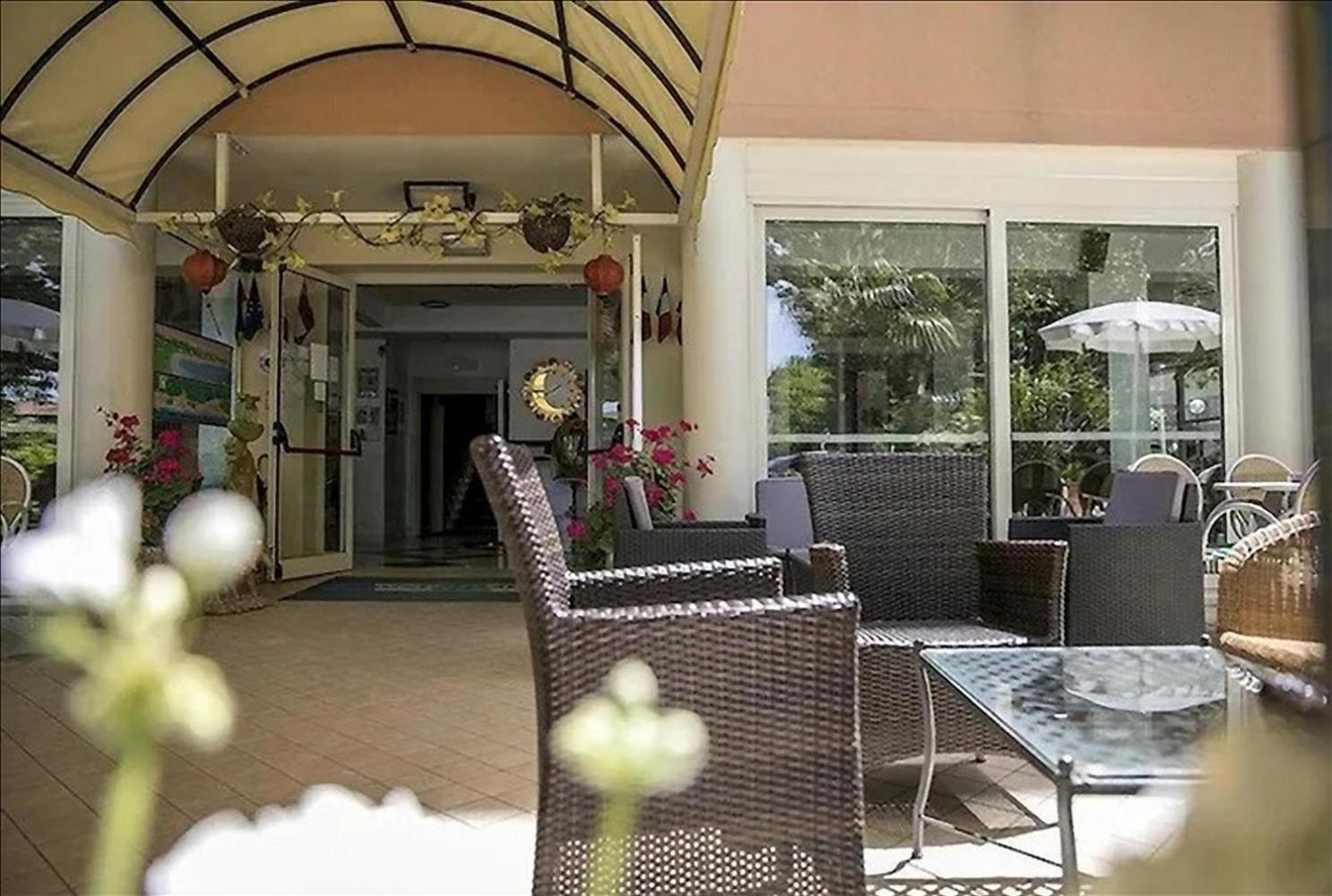 Hotel Milord Cesenatico Buitenkant foto